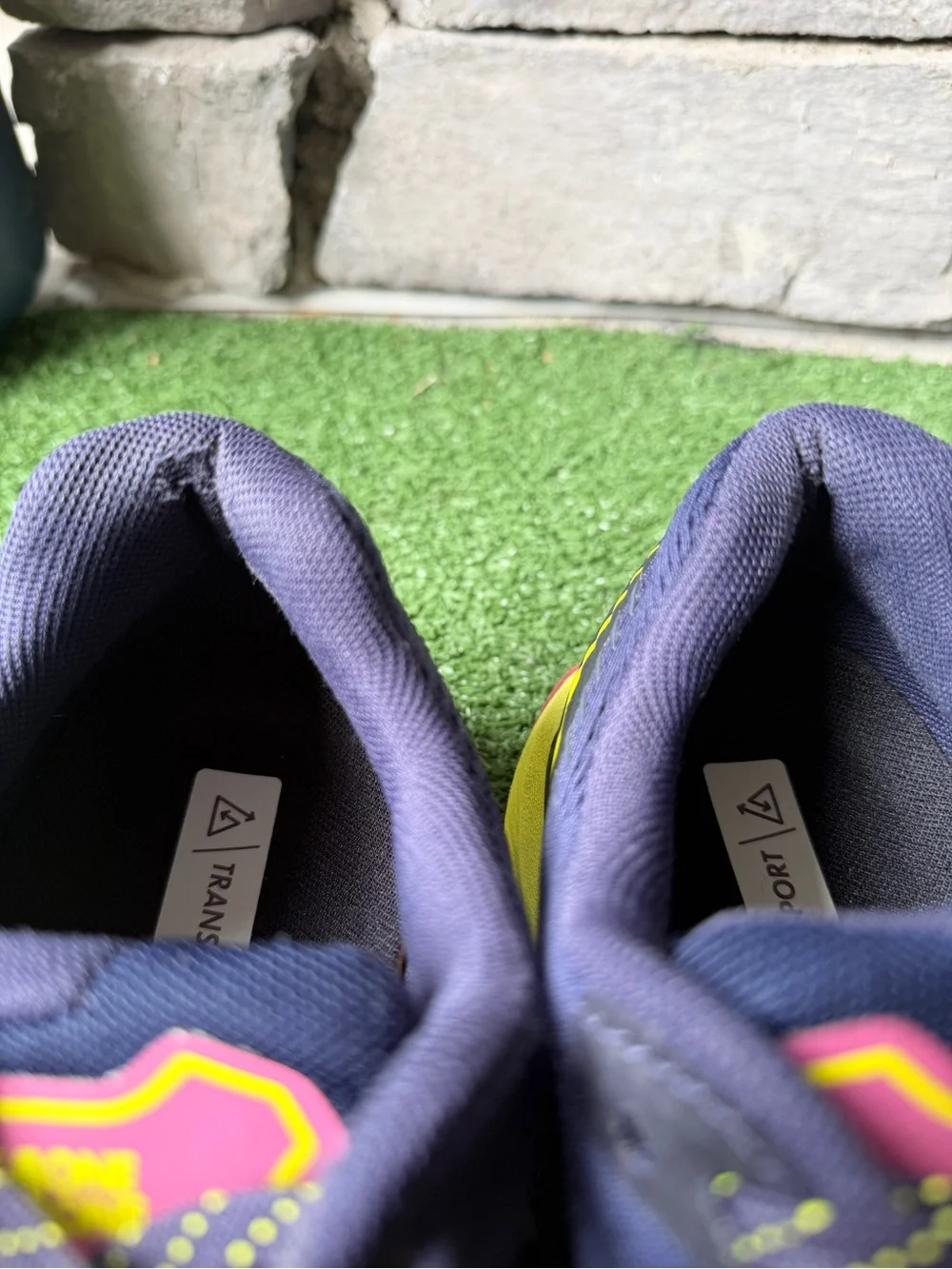 Hoka One One Torrent 2 Dark Navy/Vibrant Yellow Women’s Sneakers